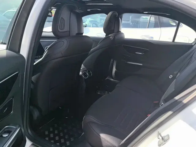 Mercedes-Benz C-Class — Фото автомобиля 8