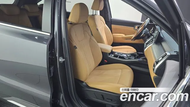 Kia Sorento Sorento 4-е поколение Бензин 2.5T 2WD — Фото автомобиля 12