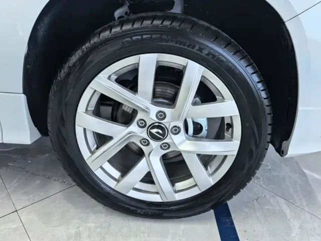 Jetta VS7 — Фото автомобиля 6