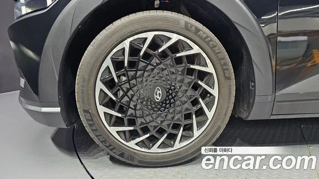 Hyundai Ioniq5 Ioniq5 Long Range AWD — Фото автомобиля 5