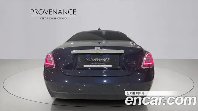 Rolls-Royce Ghost — Фото автомобиля 3