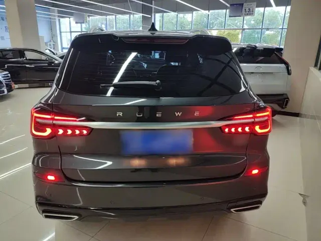 Roewe RX5 — Фото автомобиля 5