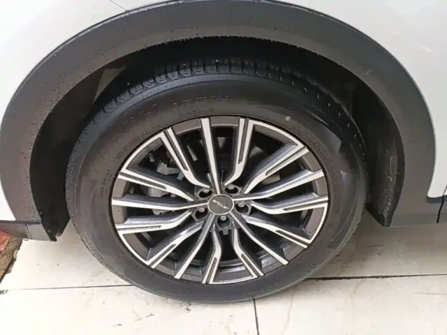 Jetour X70 Plus — Фото автомобиля 22