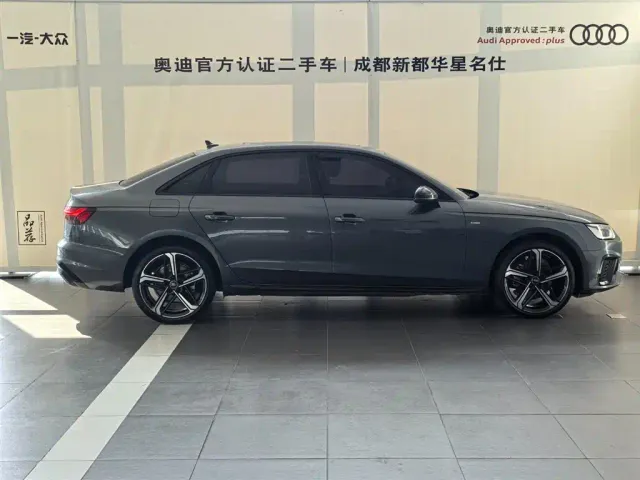 Audi A4L — Фото автомобиля 5