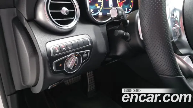 Mercedes-Benz C-Class — Фото автомобиля 19