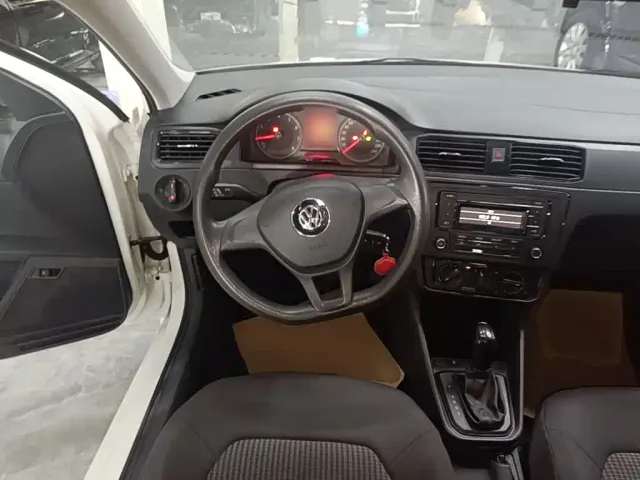 Volkswagen Santana — Фото автомобиля 10