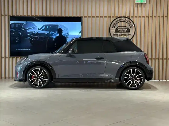 MINI John Cooper Works — Фото автомобиля 12