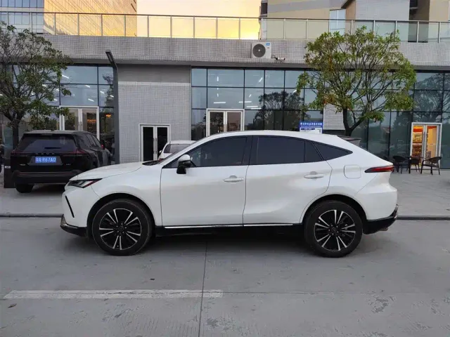 Toyota Venza — Фото автомобиля 3