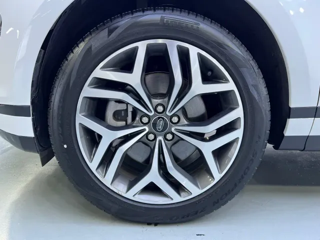 Land Rover Range Rover Evoque — Фото автомобиля 22