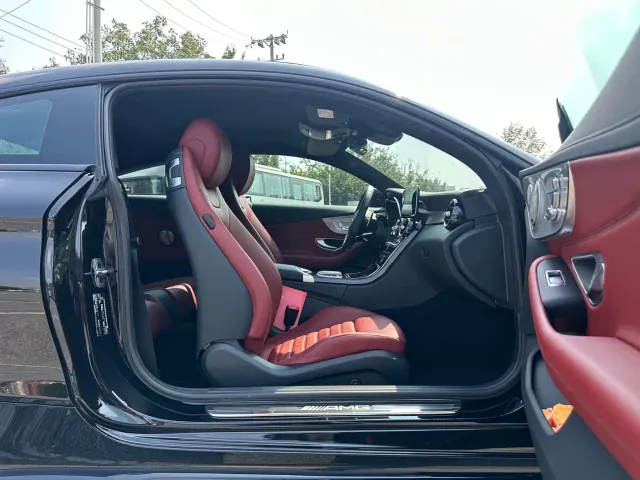 Mercedes-Benz C-Class AMG — Фото автомобиля 11
