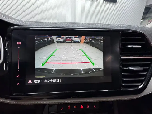 Jetta VS7 — Фото автомобиля 15