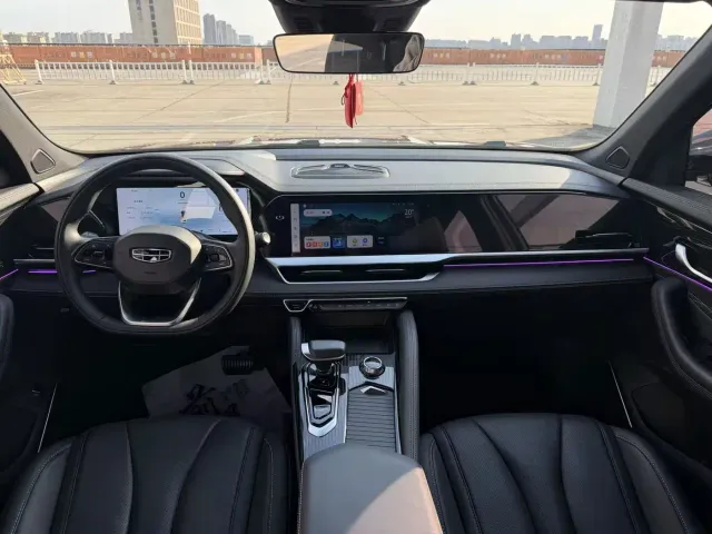 Geely Xingyue L — Фото автомобиля 5