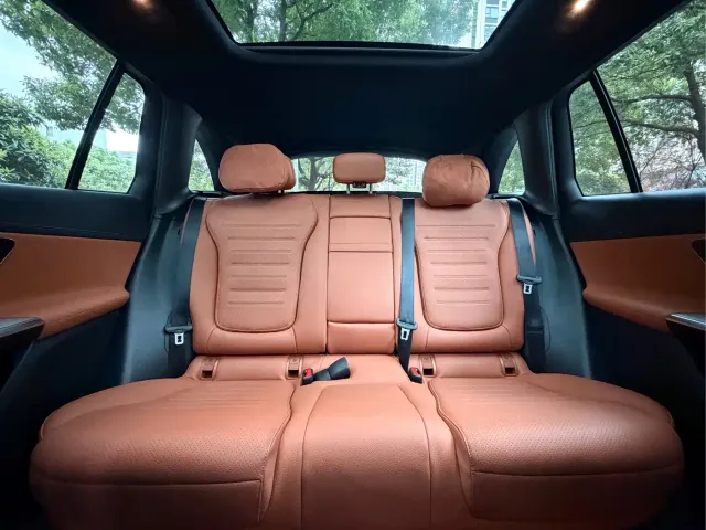 Mercedes-Benz GLC-Class — Фото автомобиля 13