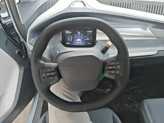 Wuling NanoEV — Фото автомобиля 10