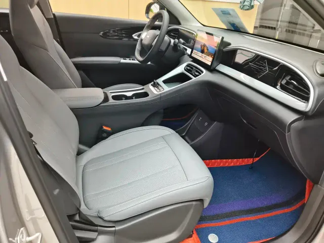 Geely Starry Wish — Фото автомобиля 16
