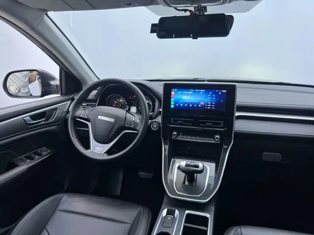 Haval Haval M6 2021 PLUS 1.5T DCT Comfort — Фото автомобиля 30