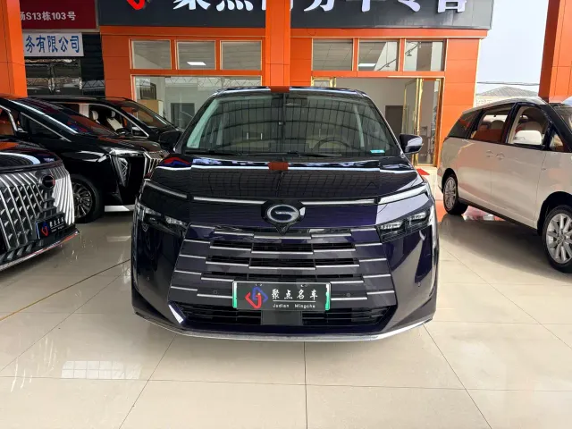 GAC Trumpchi E8 — Фото автомобиля 2
