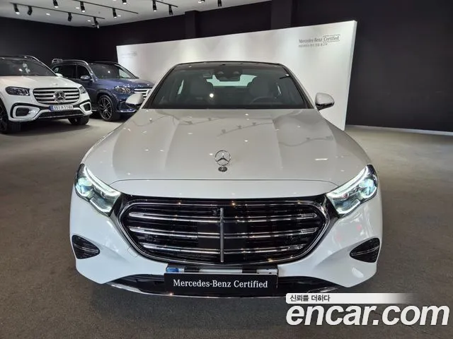 Mercedes-Benz E-Class W214 — Фото автомобиля 3