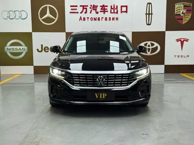 Volkswagen Passat — Фото автомобиля 2