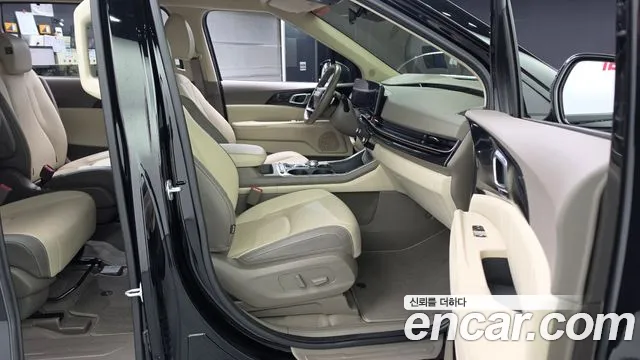Kia Carnival 4th Gen — Фото автомобиля 17