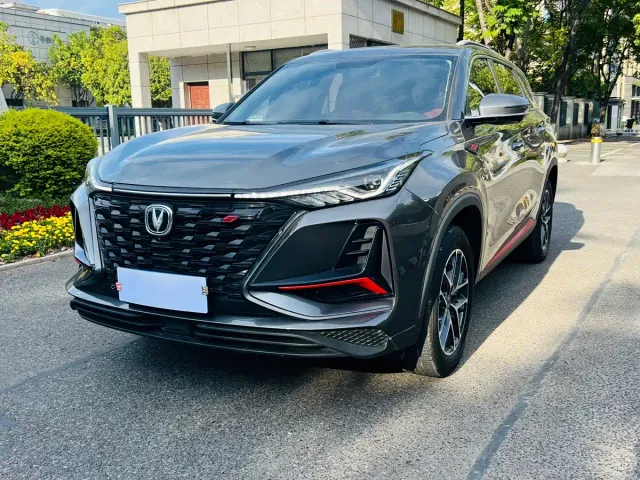 Фотография автомобиля — Changan CS75 Plus