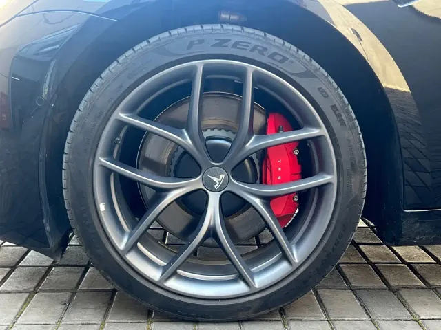 Tesla Model 3 2022 Performance High-Performance AWD — Фото автомобиля 6
