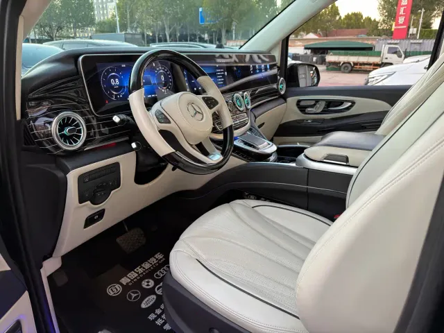 Mercedes-Benz Vito — Фото автомобиля 7