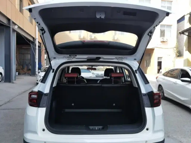 Changan CS35 Plus — Фото автомобиля 18