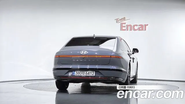 Hyundai Grandeur GN7 — Фото автомобиля 4