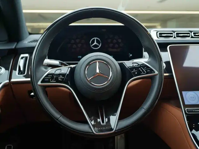 Mercedes-Benz Maybach S-Class — Фото автомобиля 16