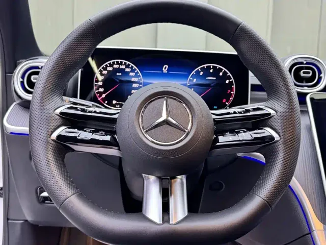 Mercedes-Benz C-Class — Фото автомобиля 14