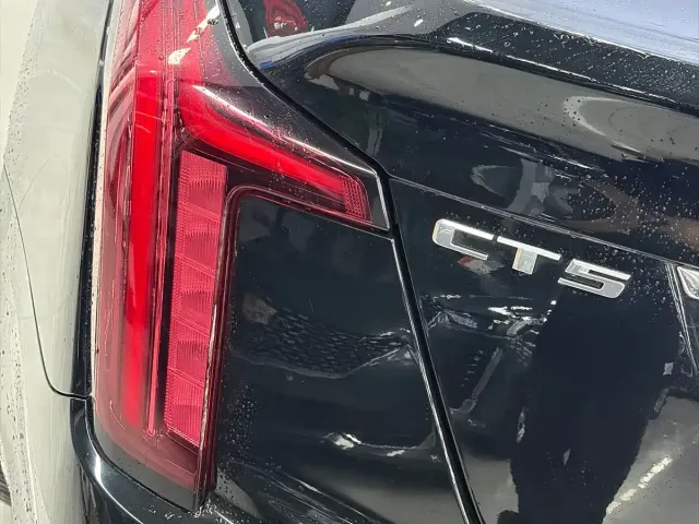 Cadillac CT5 — Фото автомобиля 17