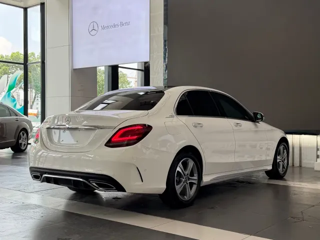 Mercedes-Benz C-Class — Фото автомобиля 6