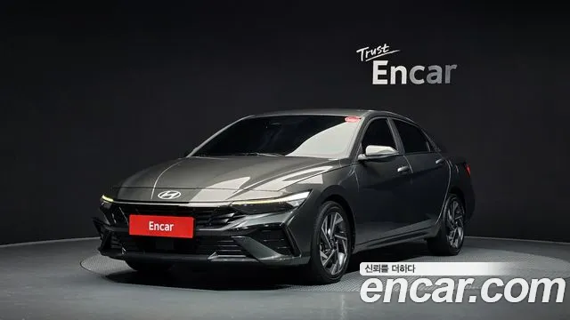 Фотография автомобиля — Hyundai Avante CN7