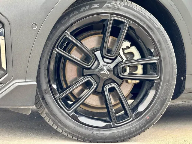 Voyah Auto VOYAH FREE 2024 Ultra Long Range Intelligent Driving Edition — Фото автомобиля 18