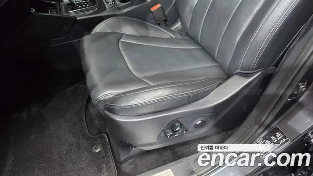 KG_Mobility_Ssangyong Rexton Новый Rexton Sport Дизель 2.2 4WD — Фото автомобиля 30