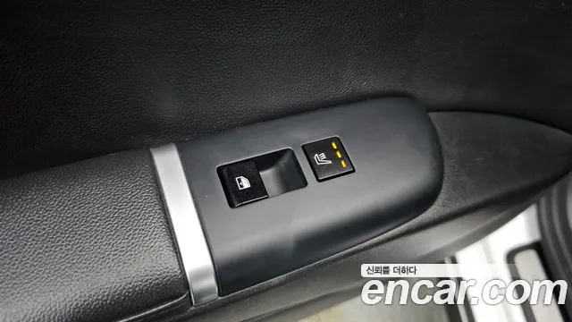 Hyundai Grandeur Grandeur (GN7) 3.5 LPG 2WD (Такси) — Фото автомобиля 20