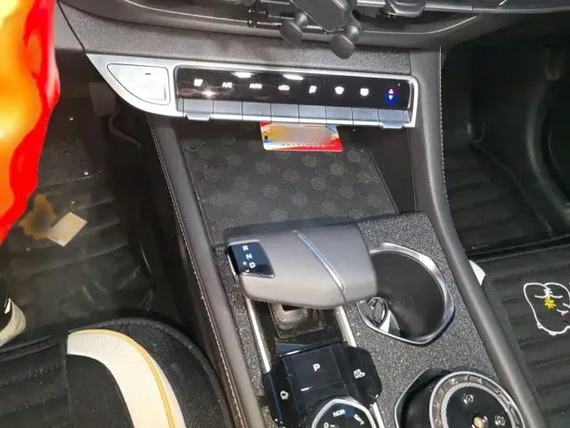 Changan Eado — Фото автомобиля 6