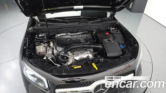 Mercedes-Benz GLB-Class — Фото автомобиля 3