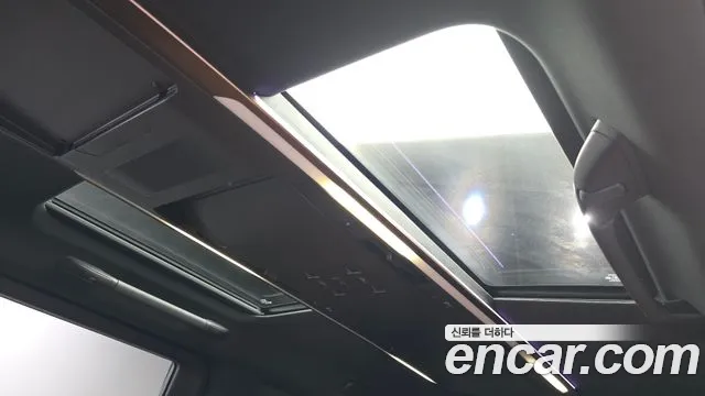 Toyota Alphard — Фото автомобиля 28