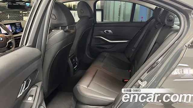 BMW 3 Series G20 — Фото автомобиля 11