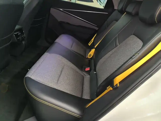 Toyota bZ5 — Фото автомобиля 16