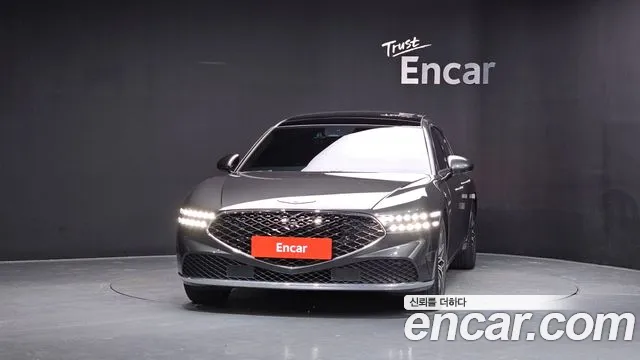 Genesis G90 Бензин 3.5 турбо AWD — Фото автомобиля 3