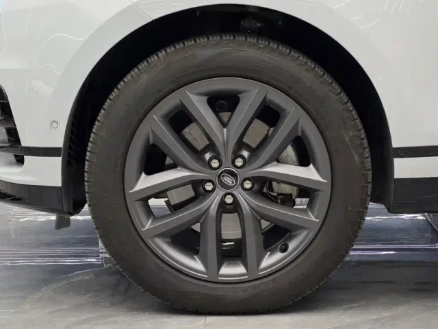 Land Rover Range Rover Velar — Фото автомобиля 4