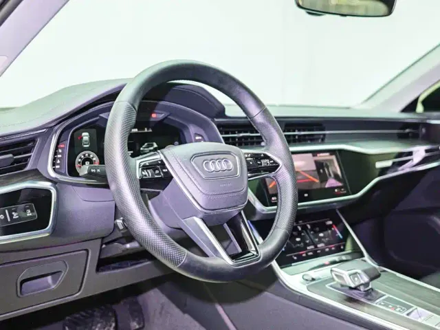 Audi A6L — Фото автомобиля 8