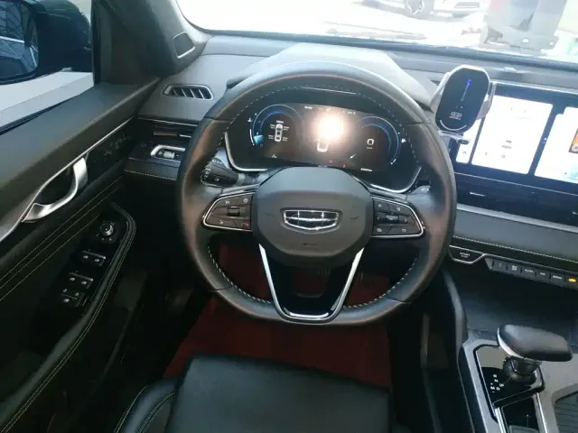 Geely Xingrui — Фото автомобиля 10