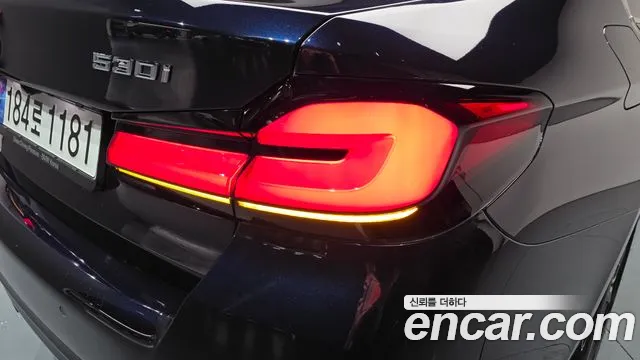 BMW 5 Series G30 — Фото автомобиля 7