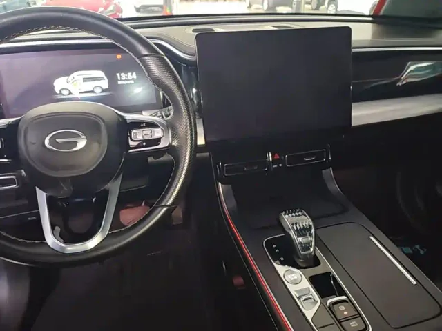 GAC Trumpchi GS8 — Фото автомобиля 9