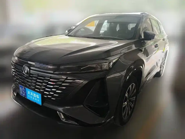Фотография автомобиля — Changan CS75 Plus