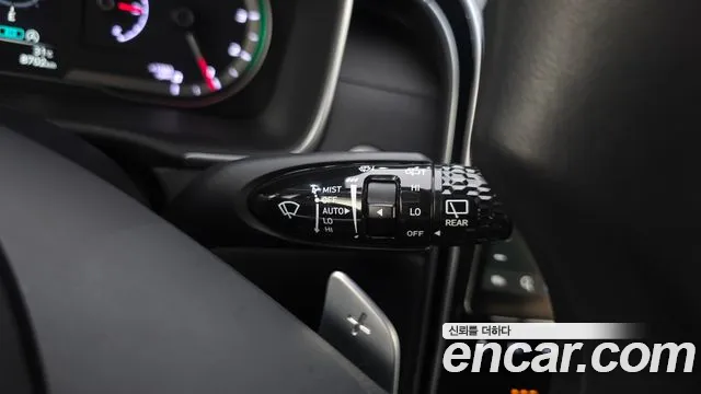 Hyundai Tucson Tucson (NX4) Дизель 2.0 2WD — Фото автомобиля 17